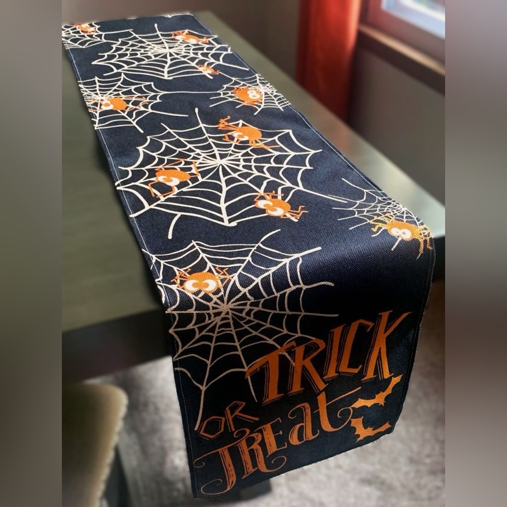 72" Halloween Trick or Treat Creepy Spider Webs Spiders Bats Table Runner New